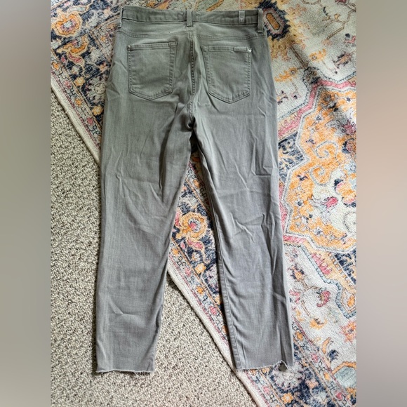 7 For All Mankind B(AIR) HIGH WAIST ANKLE SKINNY IN grey SZ 30 - Picture 4 of 5